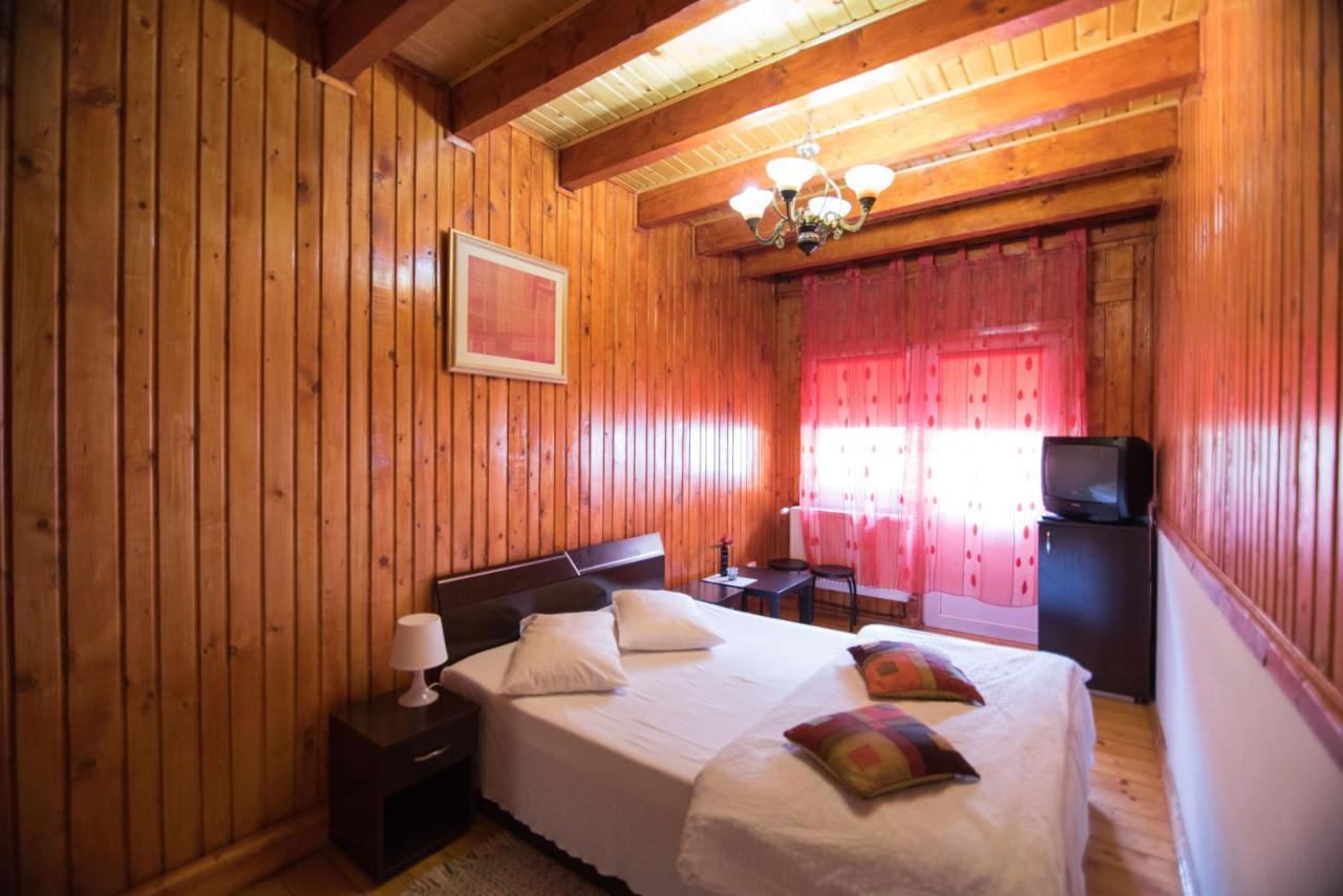 Casa Domneasca Villa Baia de Fier Dış mekan fotoğraf